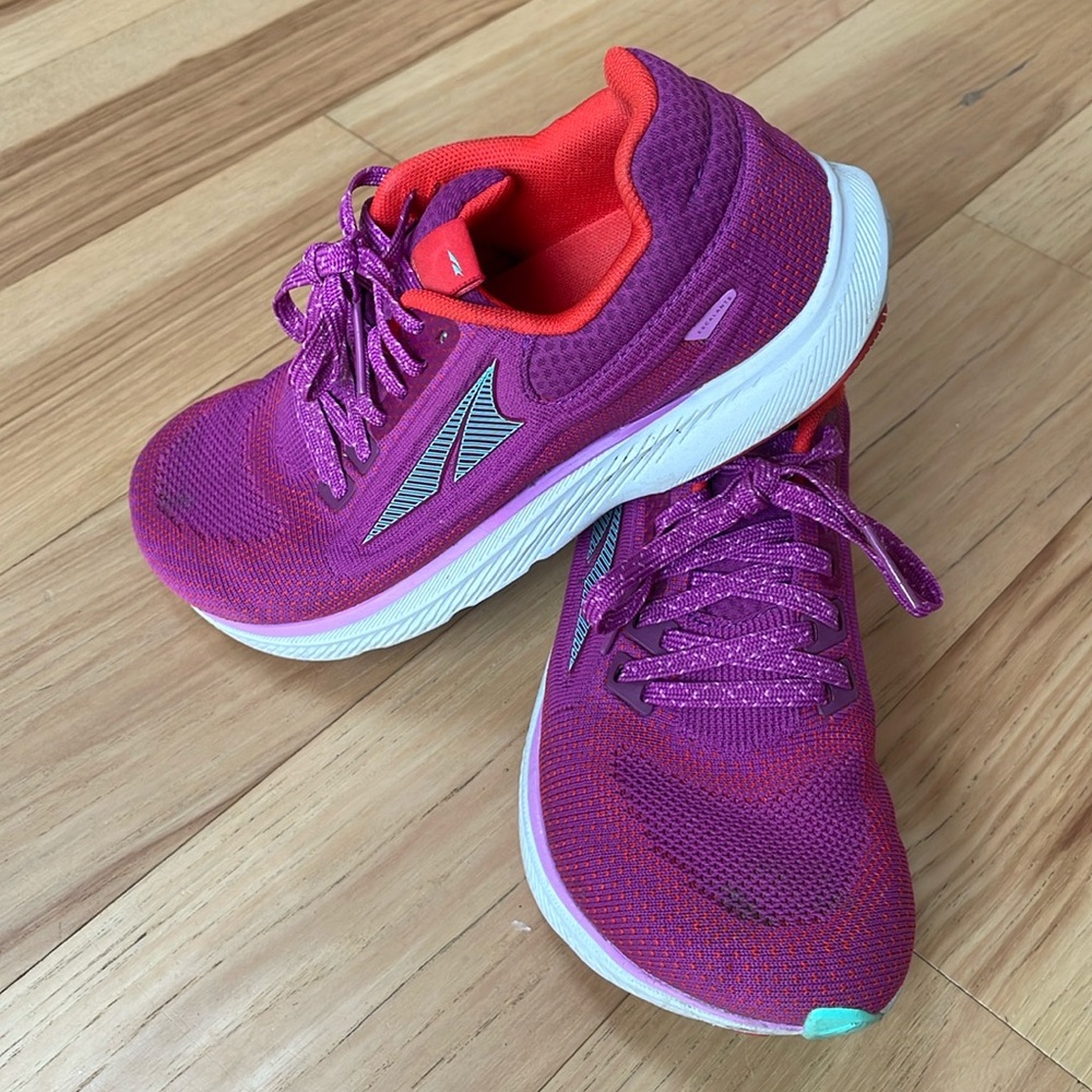 Altra Escalante 3 W’s size 8